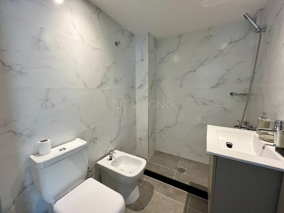 Apartamento ID.641 - Apartamento amoblado Punta Carretas Piso 10