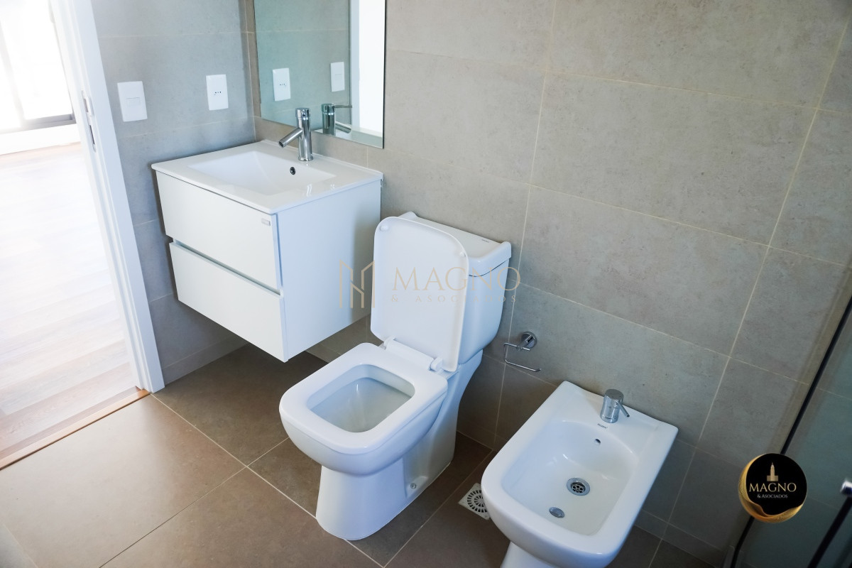 Apartamento ID.186 - Venta Penthouse a estrenar terraza con parrillero + Gge