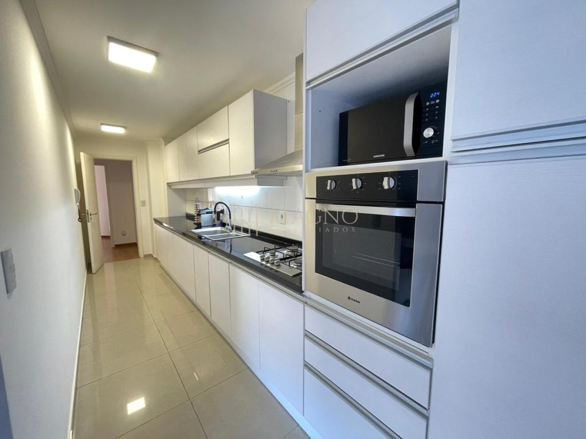 Apartamento ID.42 - Apartamento 2 dormitorios con garage sobre 21 de Setiembre