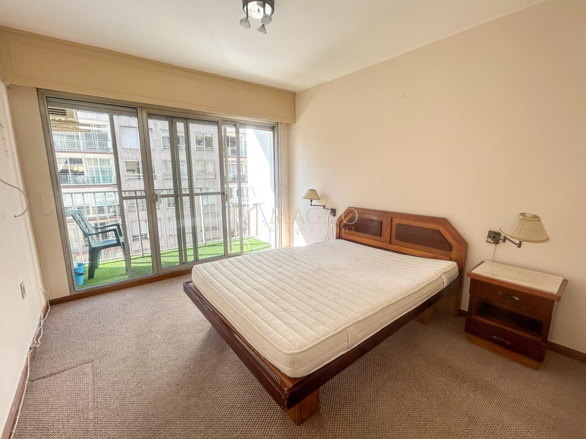 Apartamento ID.280 - Apartamento 2 dormitorios + serv y garage con vista a rambla
