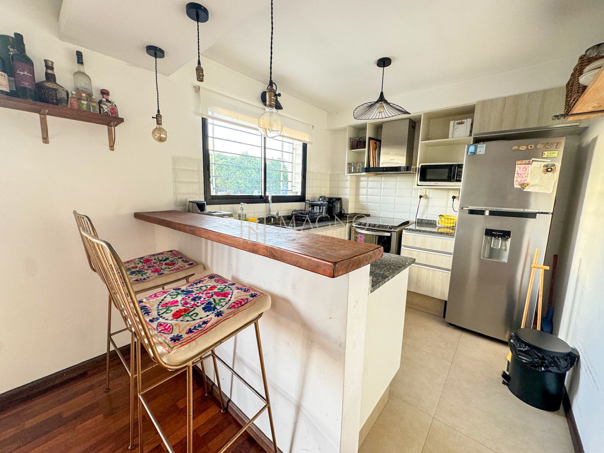 Apartamento ID.622 - Apartamento Malvin 2 dorm, parrillero y garage
