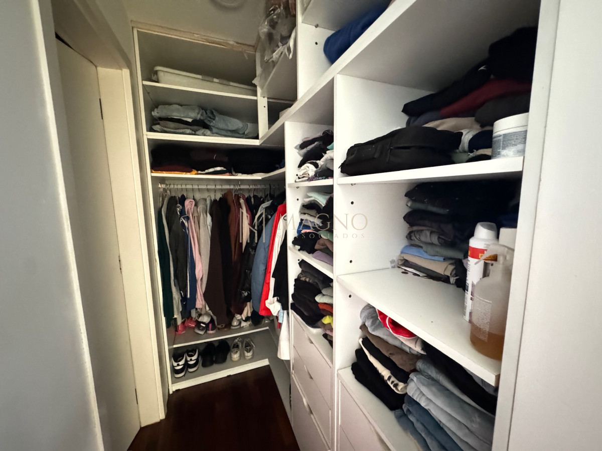 Apartamento ID.622 - Apartamento Malvin 2 dorm, parrillero y garage