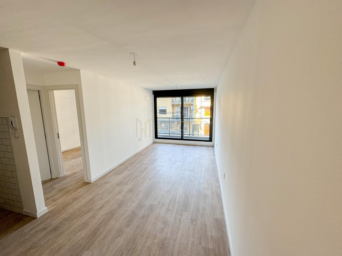 Apartamento ID.537 - Alquiler 1 dormitorio con balcón en MET RODÓ