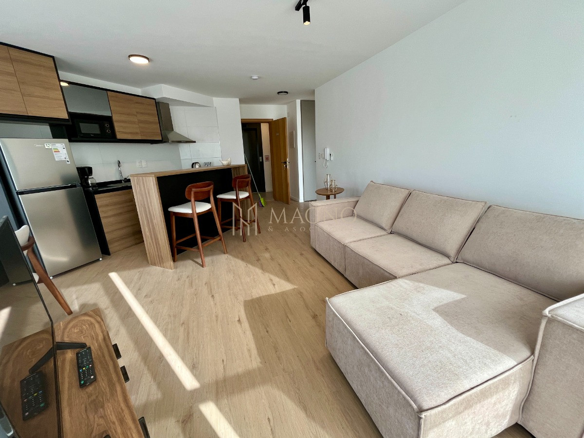 Apartamento ID.641 - Apartamento amoblado Punta Carretas Piso 10