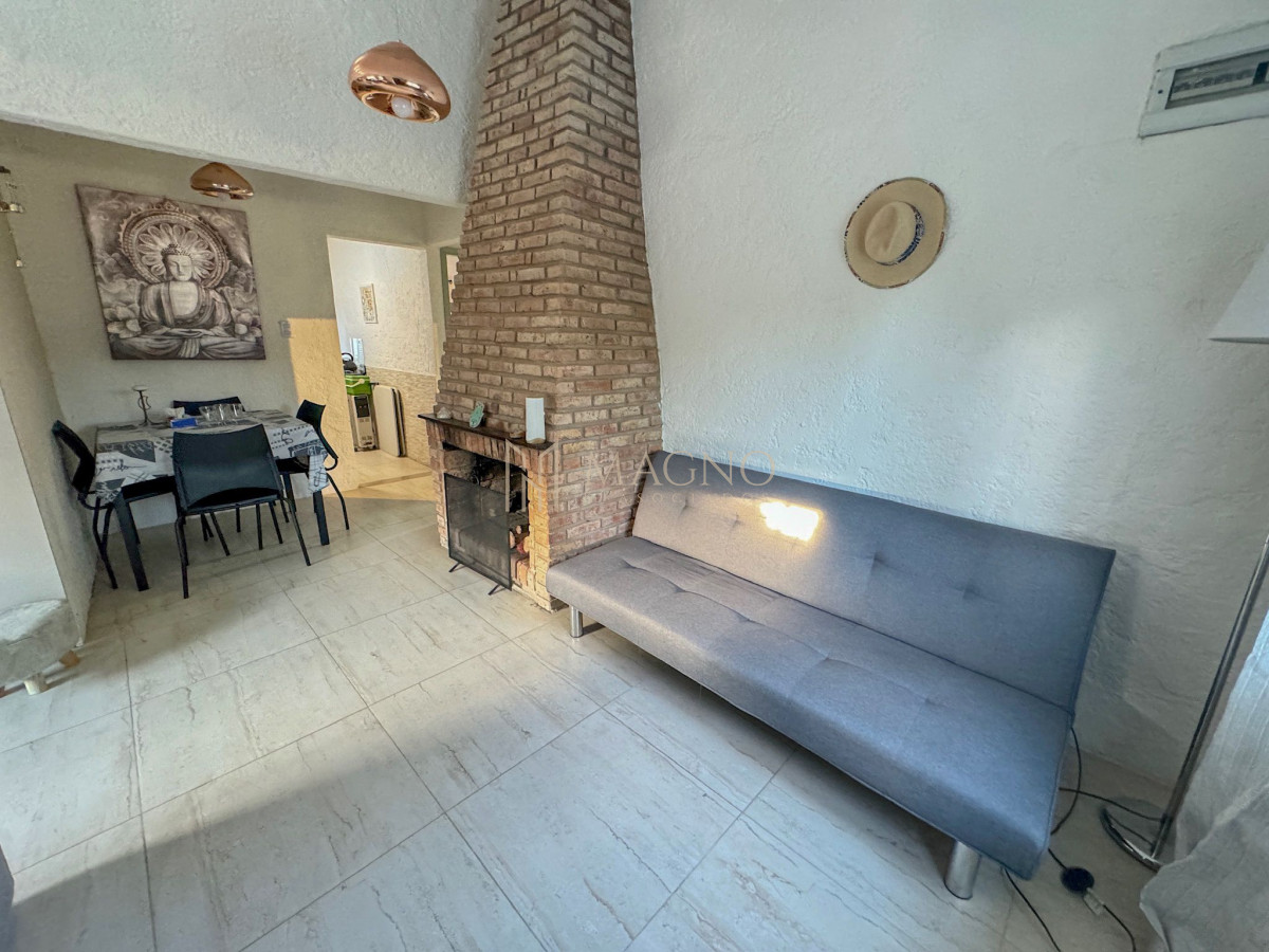 Casa ID.593 - Se vende casa con apto en Parque del Plata
