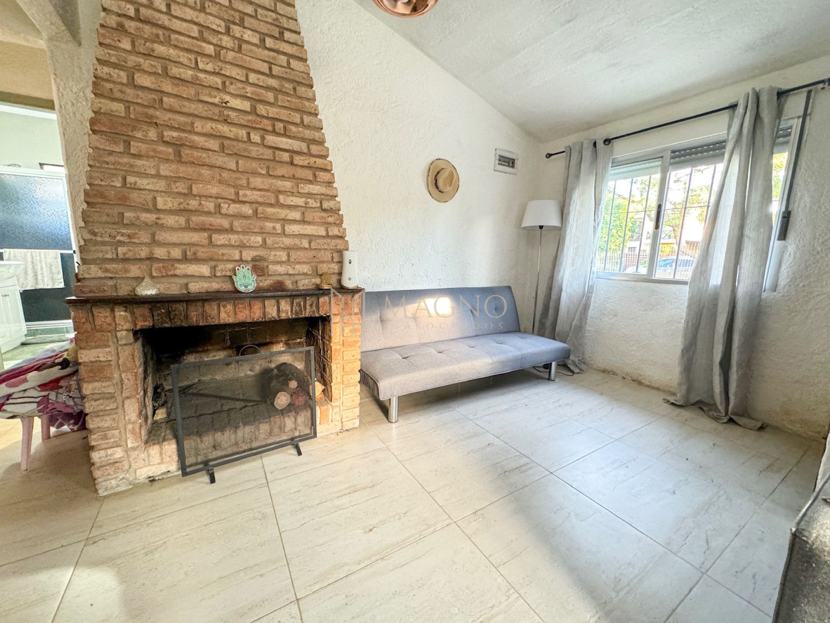 Casa ID.593 - Se vende casa con apto en Parque del Plata