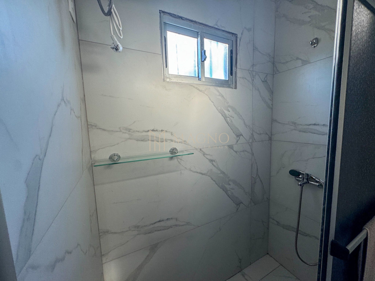 Casa ID.593 - Se vende casa con apto en Parque del Plata