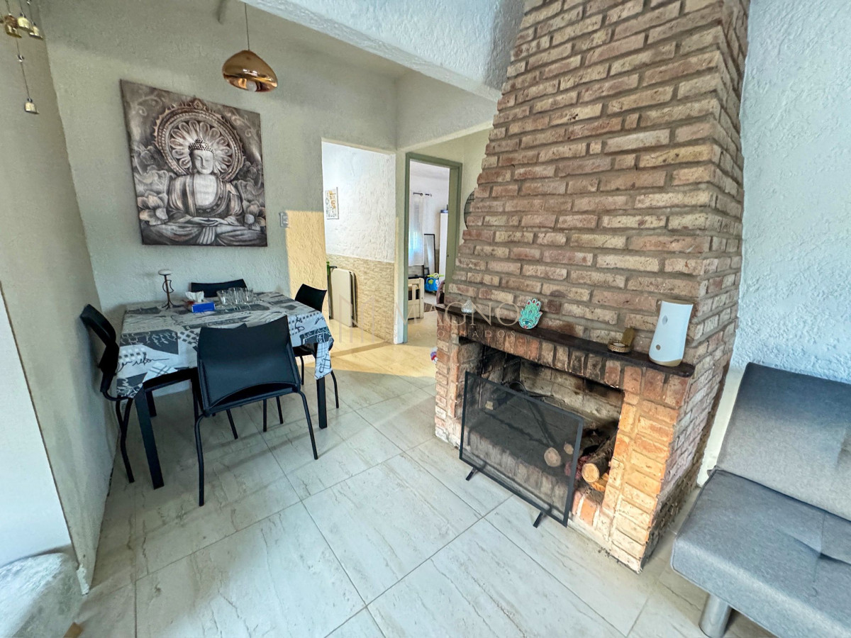 Casa ID.593 - Se vende casa con apto en Parque del Plata