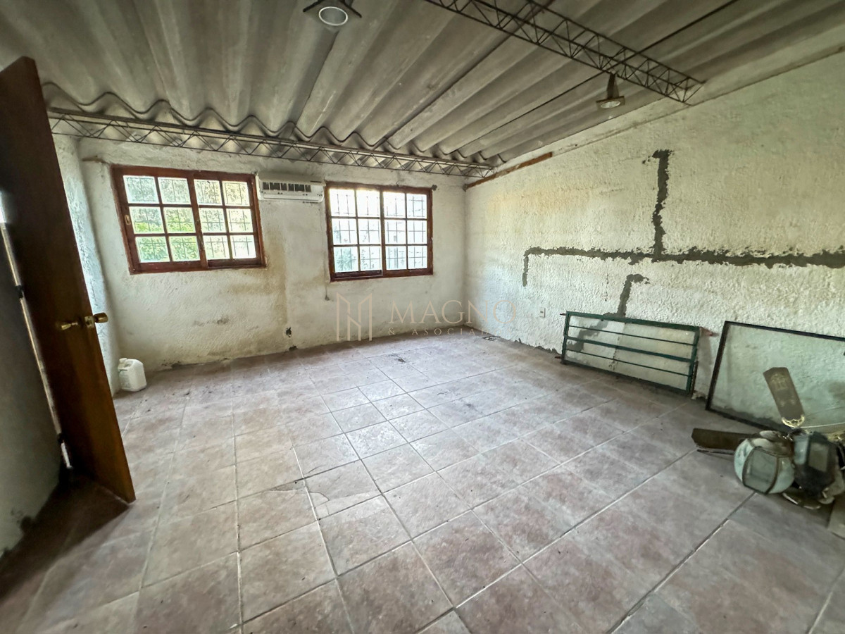 Casa ID.593 - Se vende casa con apto en Parque del Plata