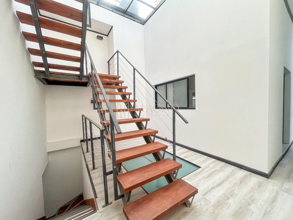 Casa ID.646 - Gran Oportunidad de Inversión - Padrón con Renta Activa en La Comercial