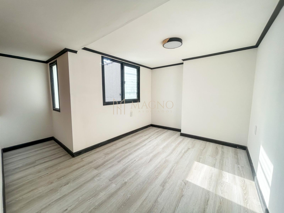 Casa ID.646 - Gran Oportunidad de Inversión - Padrón con Renta Activa en La Comercial