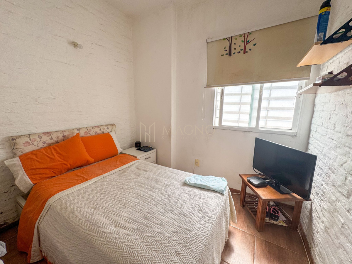 Casa ID.624 - Venta Casa en PH con parrillero, en Malvin, a 50m de la rambla