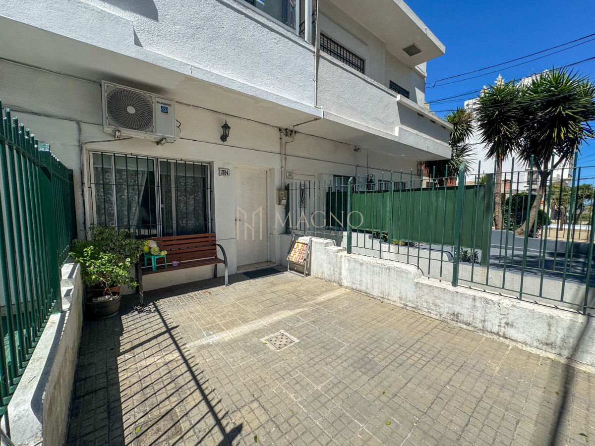 Casa ID.624 - Venta Casa en PH con parrillero, en Malvin, a 50m de la rambla