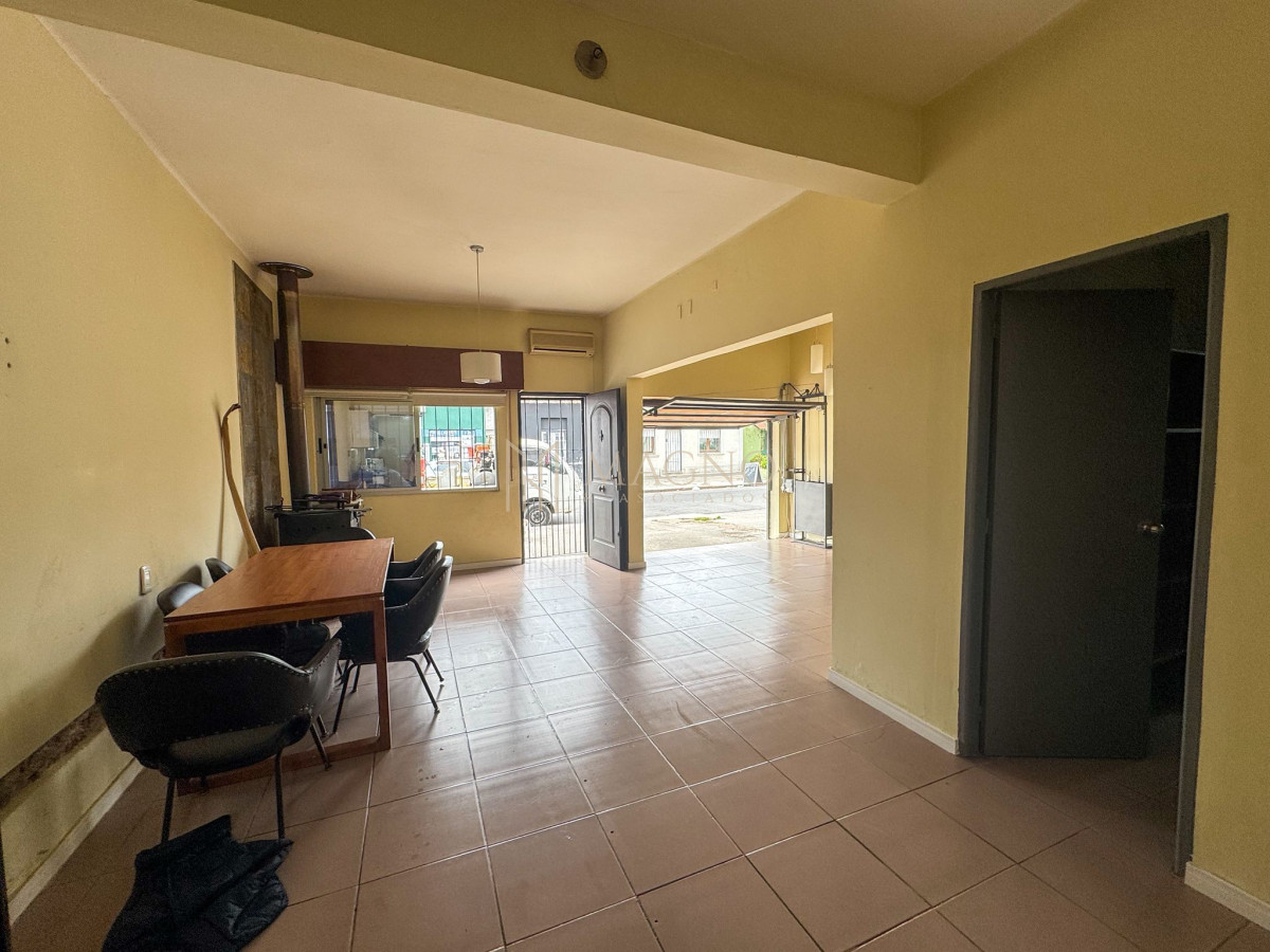 Casa ID.644 - Alquiler casa 3 dormitorios en La Comercial
