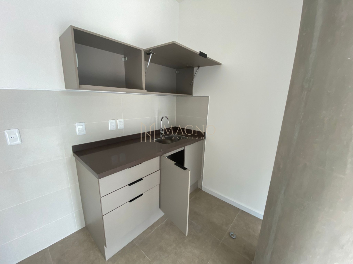 Local Comercial ID.89 - Local comercial en La Blanqueada