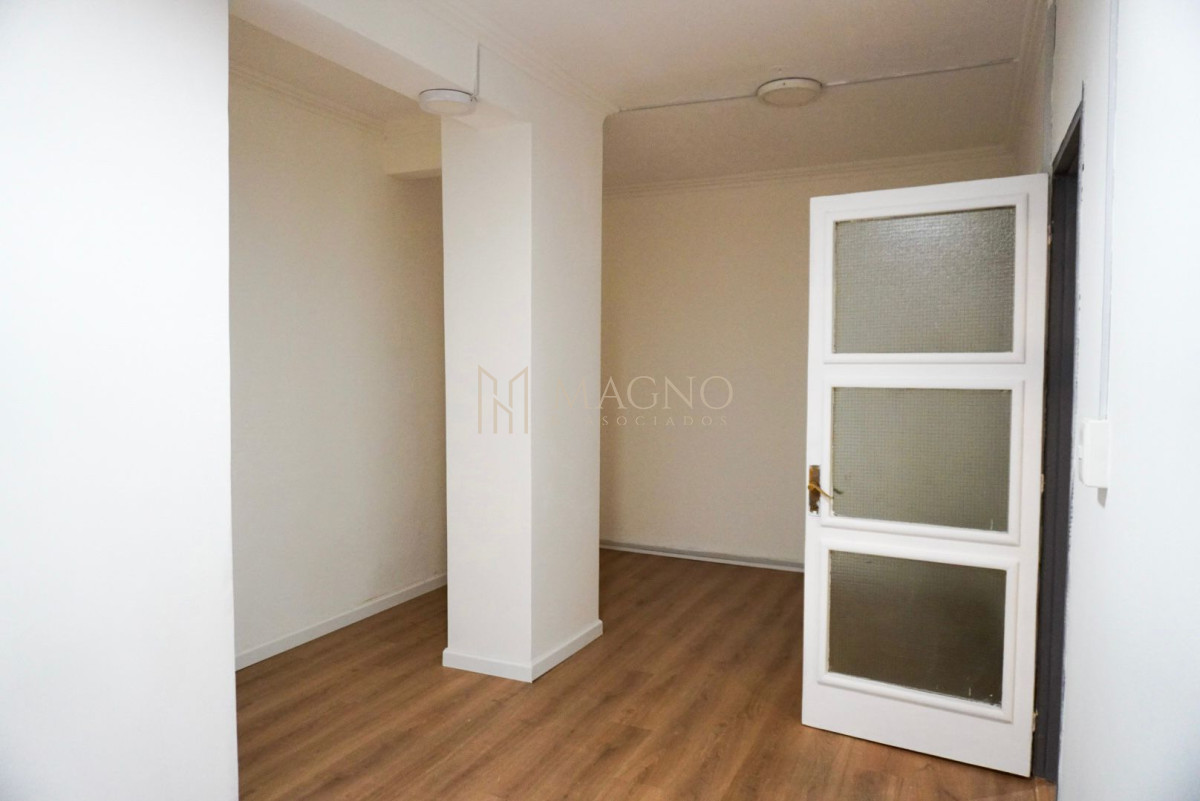 Local Comercial ID.426 - Venta local comercial oficina con alta rentabilidad