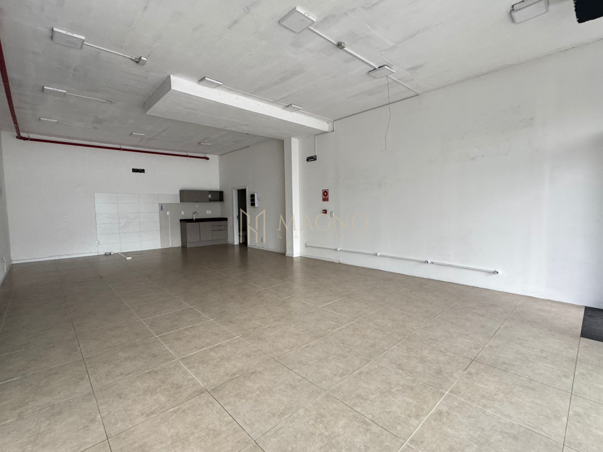 Local Comercial ID.637 - Local comercial en alquiler Sobre Monte Caseros