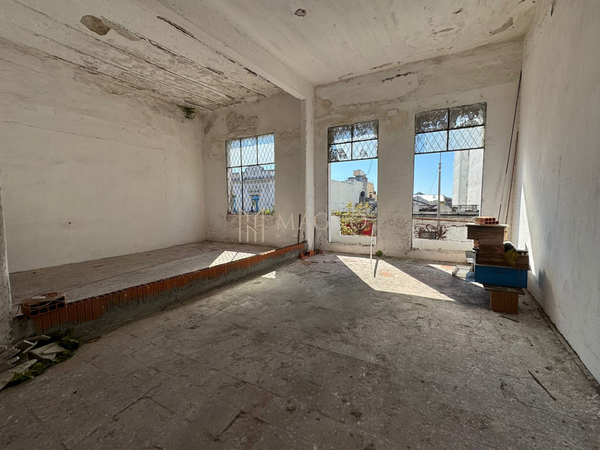 Terreno ID.635 - Padrón ideal inversor -  sobre Fernandez Crespo