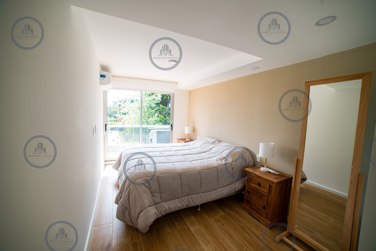 Apartamento ID.2164 - apartamento en venta en playa mansa Punta del este 