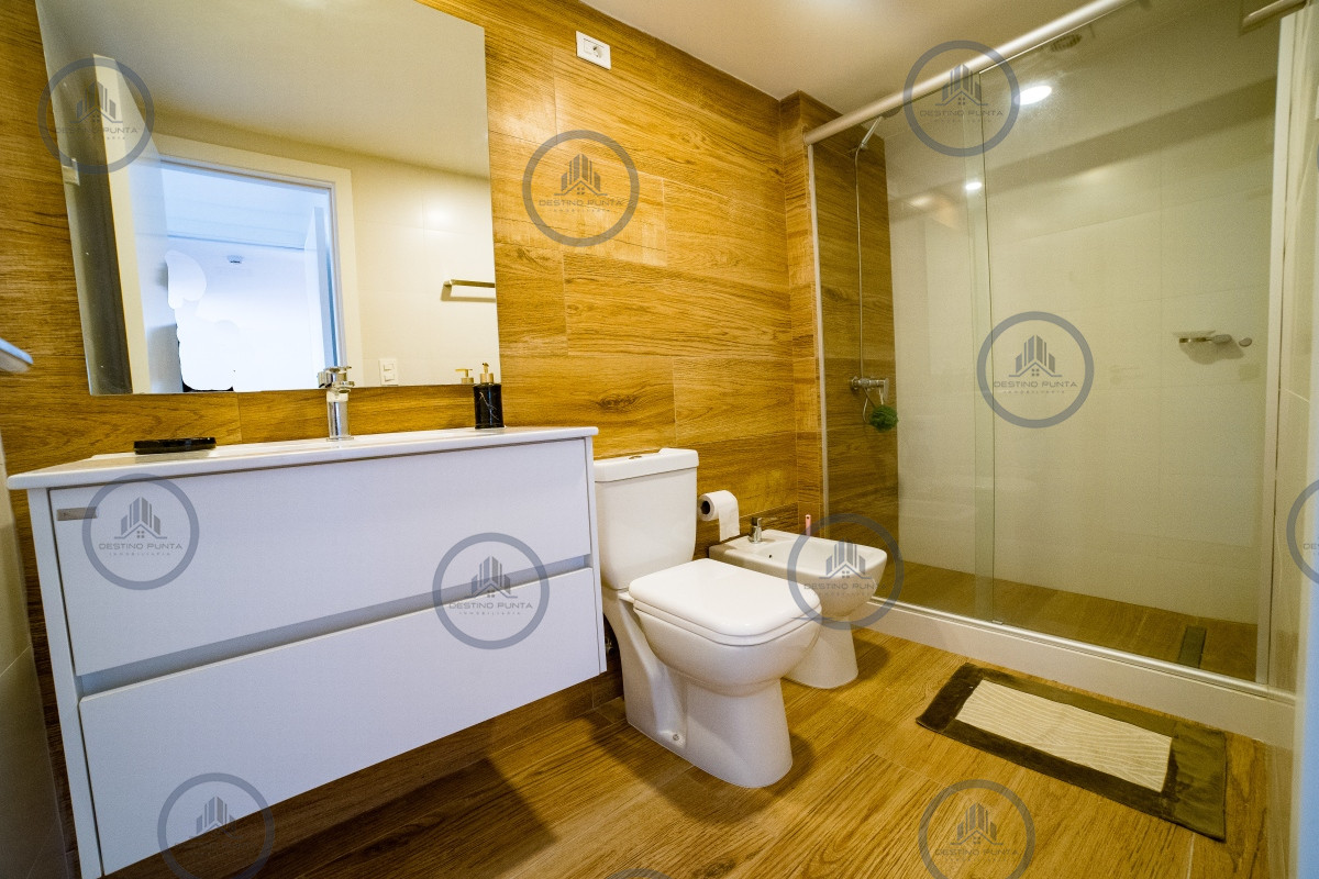 Apartamento ID.2164 - apartamento en venta en playa mansa Punta del este 