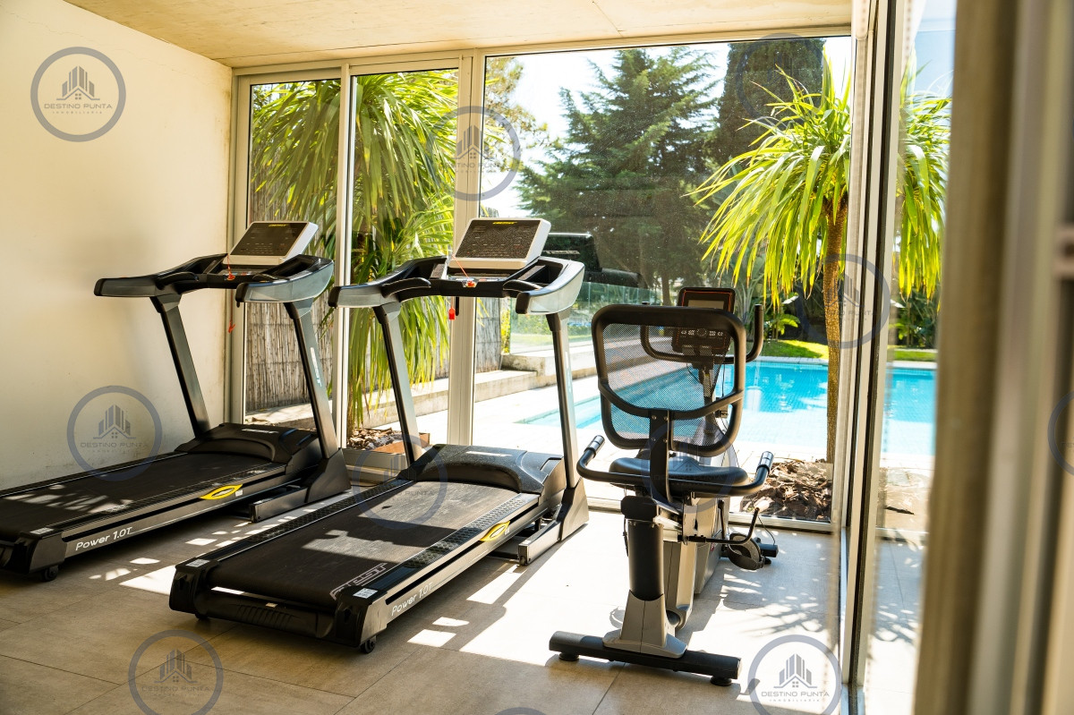 Apartamento ID.2164 - apartamento en venta en playa mansa Punta del este 