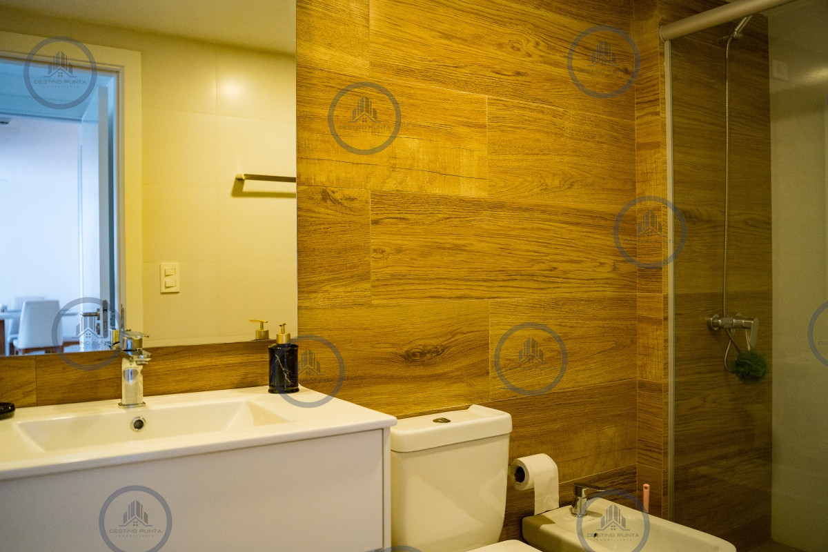 Apartamento ID.2164 - apartamento en venta en playa mansa Punta del este 