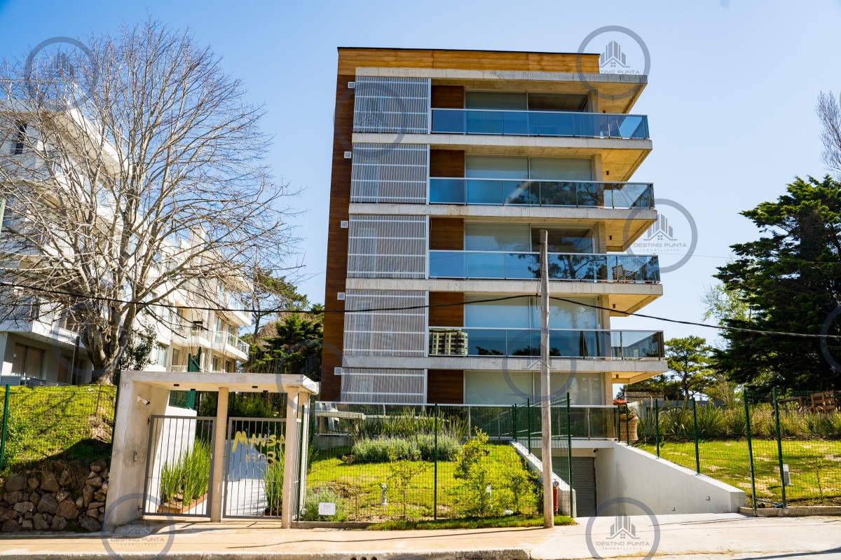 Apartamento ID.2164 - apartamento en venta en playa mansa Punta del este 