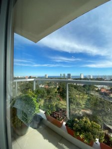 Apartamento moderno 3 dormitorios con vista al mar Punta del Este