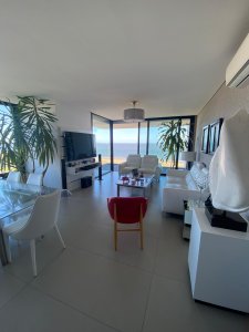 Espectacular apartamento 3 domritorios en primera linea frente al mar Playa Mansa