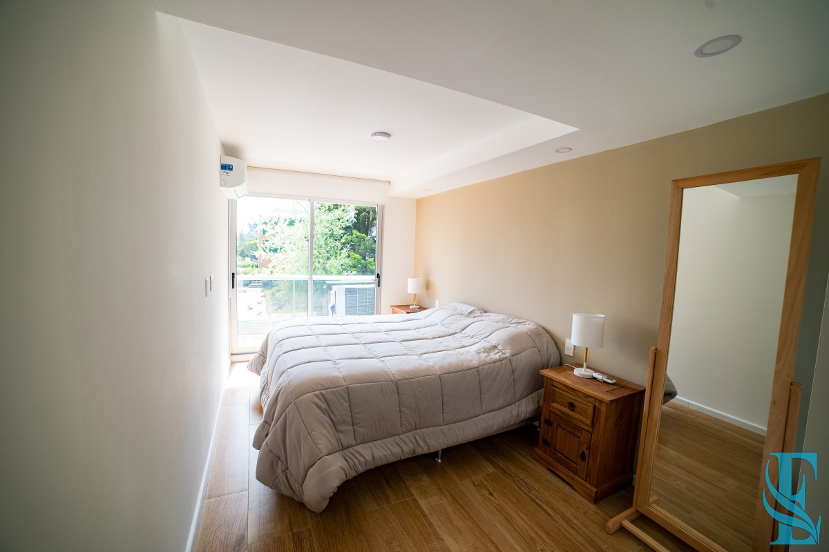 Apartamento ID.464 - apartamento en venta en playa mansa Punta del este 