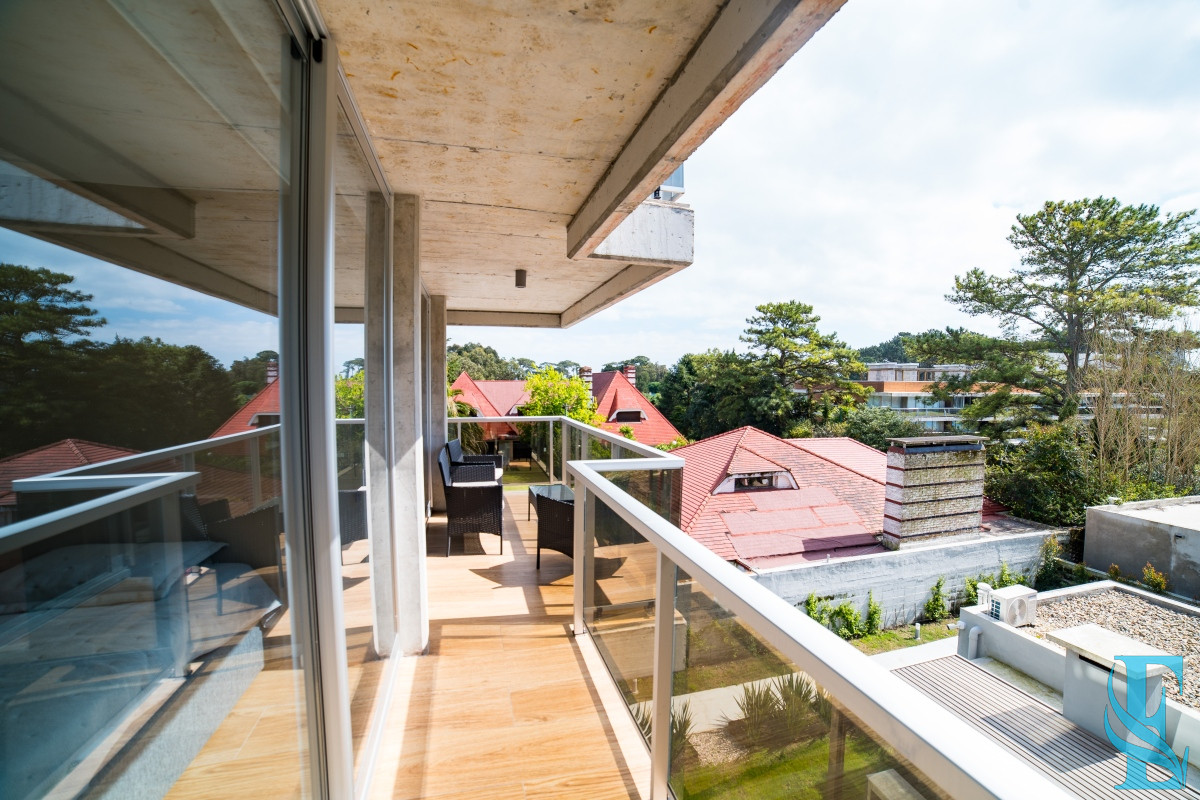 Apartamento ID.464 - apartamento en venta en playa mansa Punta del este 