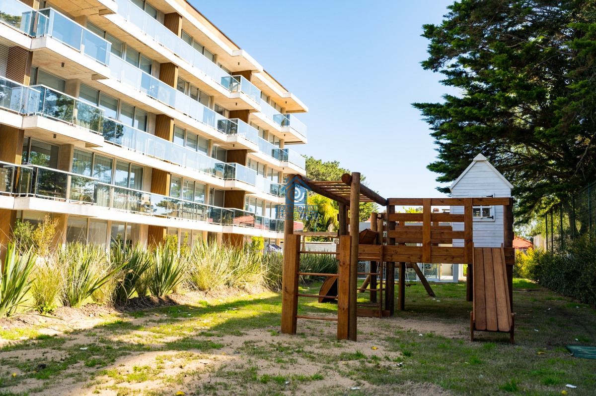 Apartamento ID.463 - Apartamento en venta en playa mansa Punta del este 