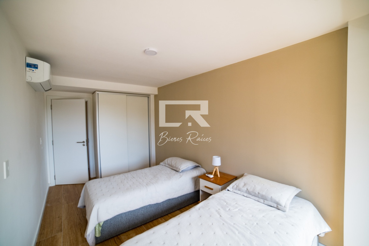 Apartamento ID.733 - apartamento en venta en playa mansa Punta del este 