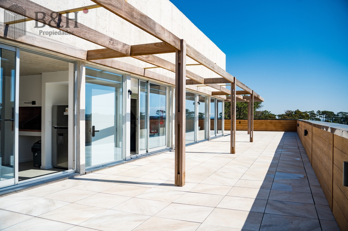 Apartamento ID.3394 - apartamento en venta en playa mansa Punta del este 