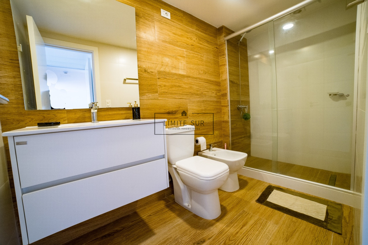 Apartamento ID.153 - apartamento en venta en playa mansa Punta del este 