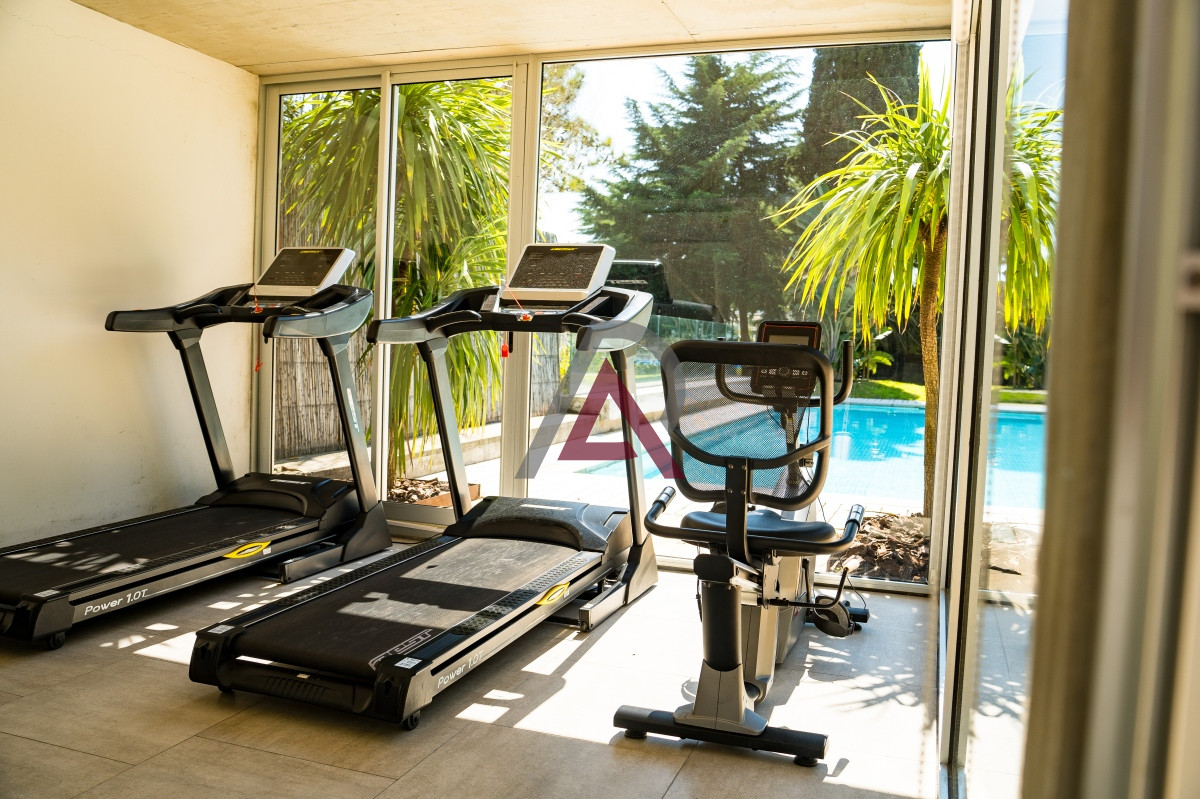 Apartamento ID.125 - Venta Apartamento, playa mansa. Punta del este 