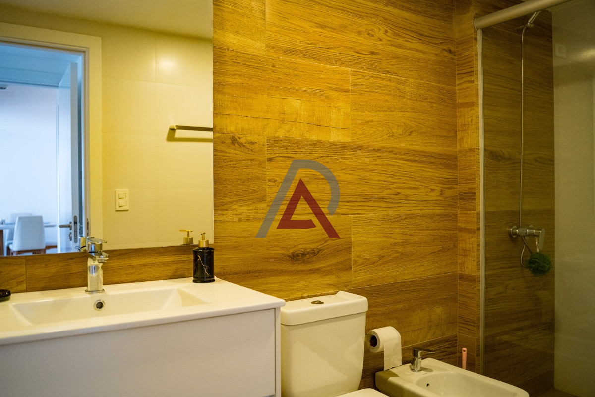 Apartamento ID.125 - Venta Apartamento, playa mansa. Punta del este 