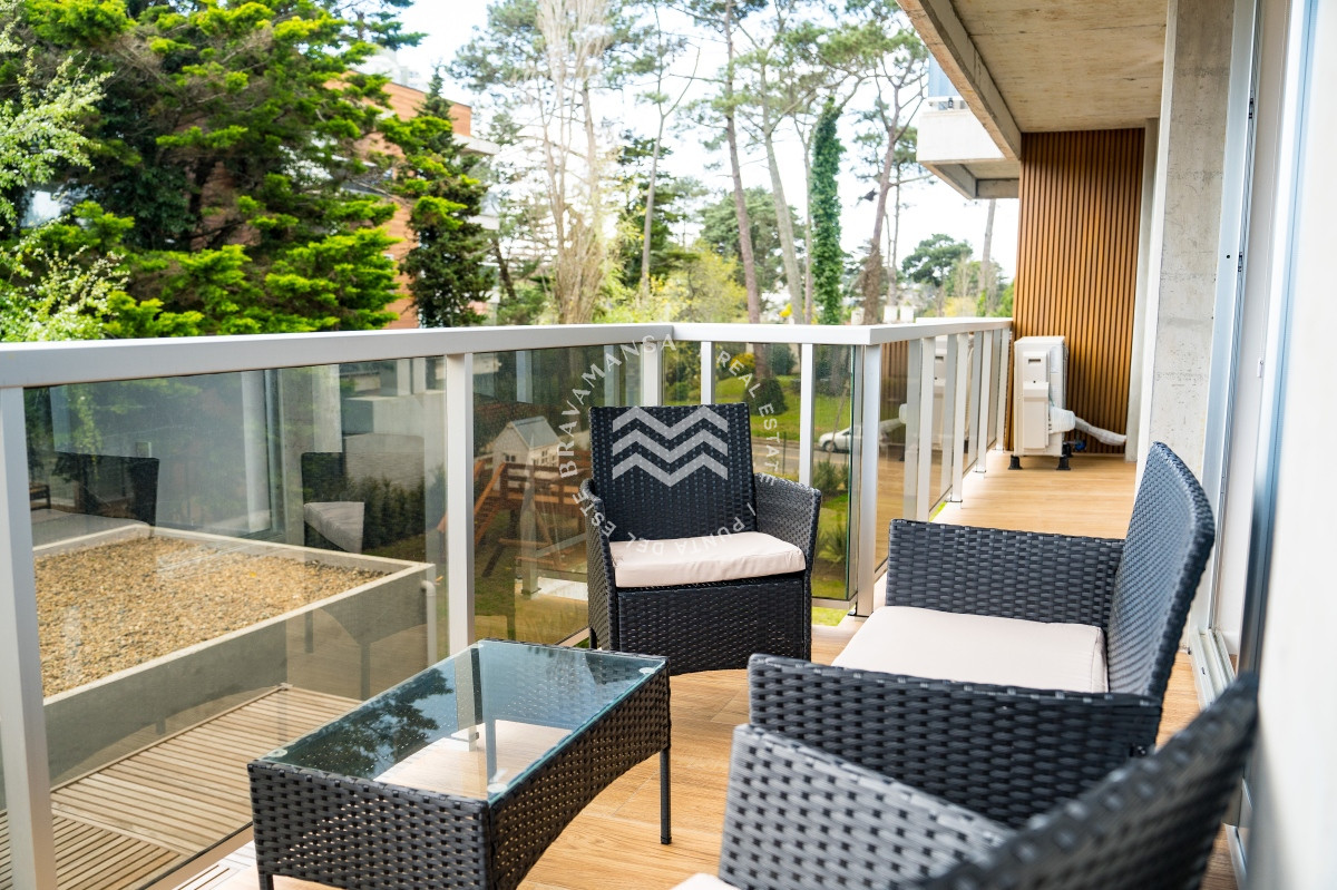 Apartamento ID.371 - apartamento en venta en playa mansa Punta del este 