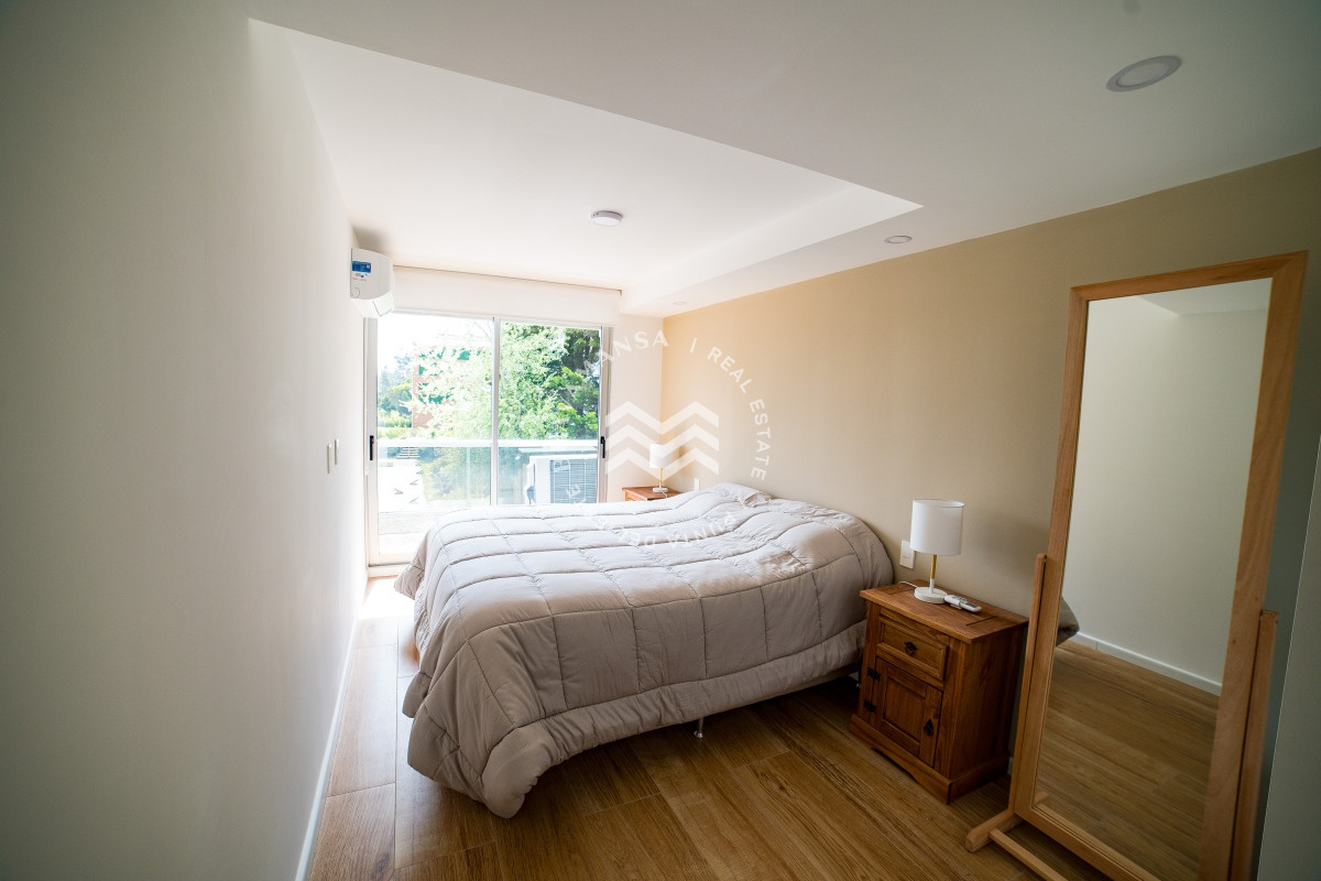Apartamento ID.371 - apartamento en venta en playa mansa Punta del este 