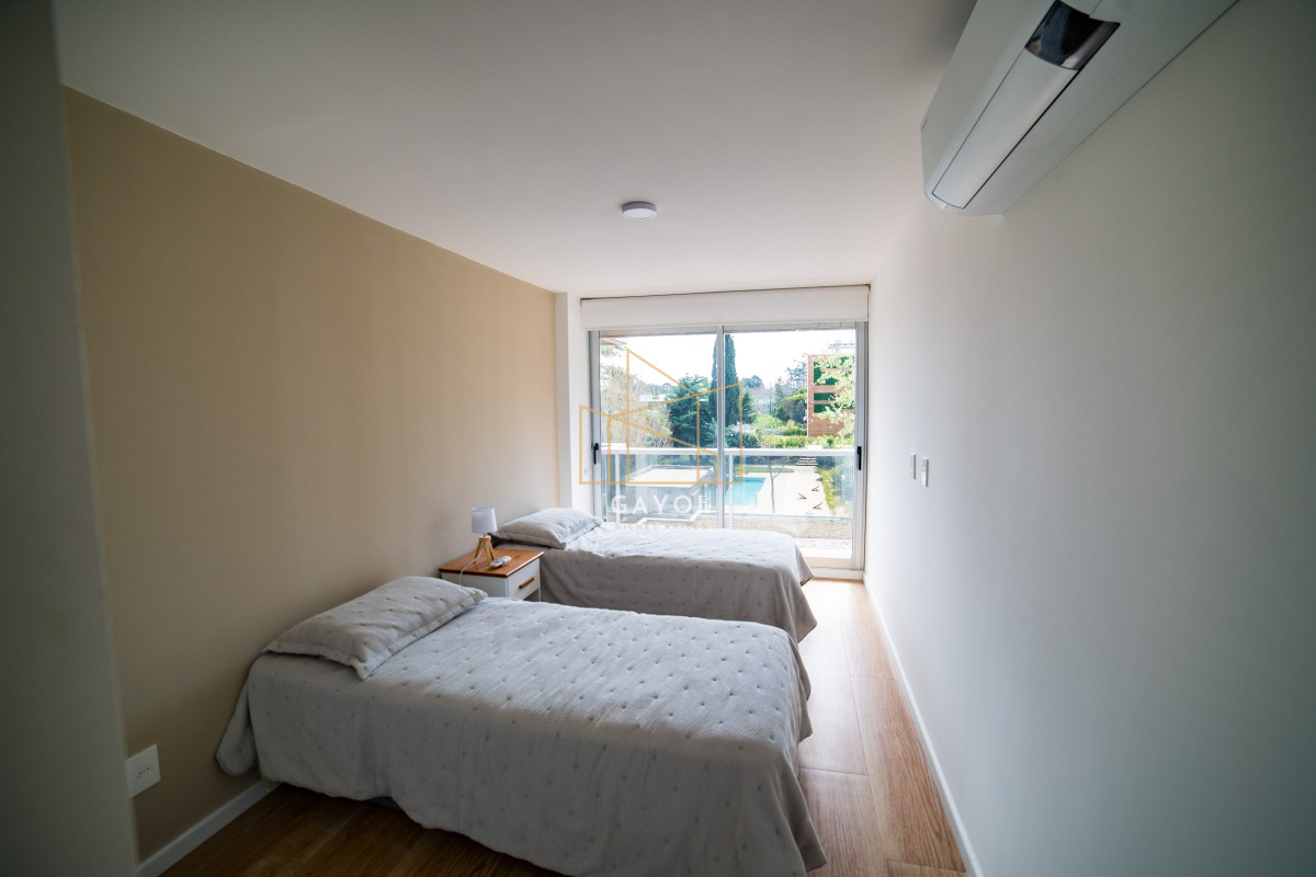 Apartamento ID.439 - apartamento en venta en playa mansa Punta del este 