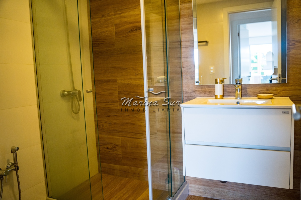 Apartamento ID.116 - apartamento en venta en playa mansa Punta del este 