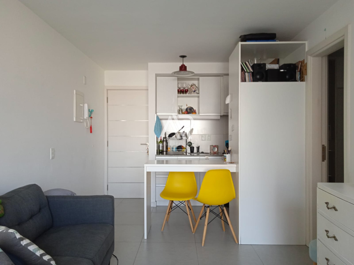 Apartamento equipado y amoblado en la Aguada - APH959A