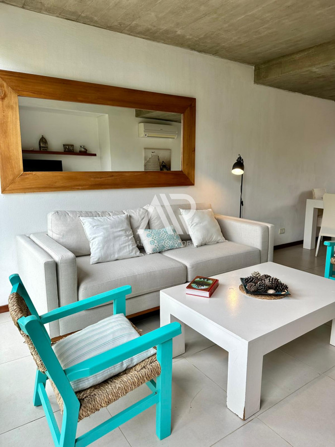 Departamento en alquiler - 2 dorm +2 baños- Manantiales - APH453A