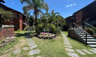 venta en barrio Cantegril 2 dormitorios