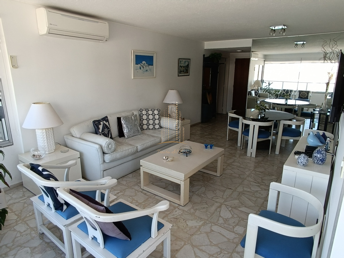 Apartamento ID.816 - Apartamento en venta en Punta del Este, Peninsula, Puerto