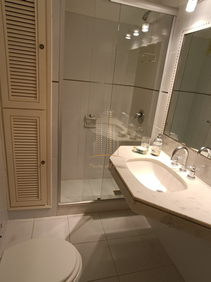 Apartamento ID.816 - Apartamento en venta en Punta del Este, Peninsula, Puerto