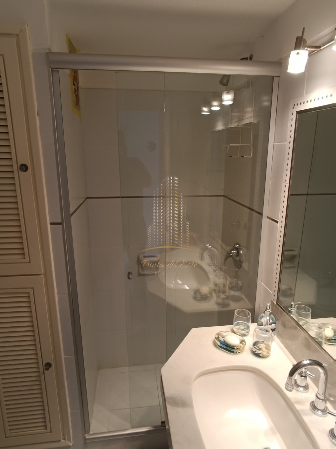 Apartamento ID.816 - Apartamento en venta en Punta del Este, Peninsula, Puerto