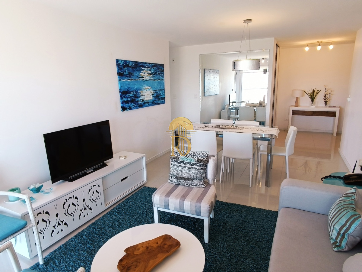icon brava ,torre con servicios a 100 mts de Playa Brava -id-206-12