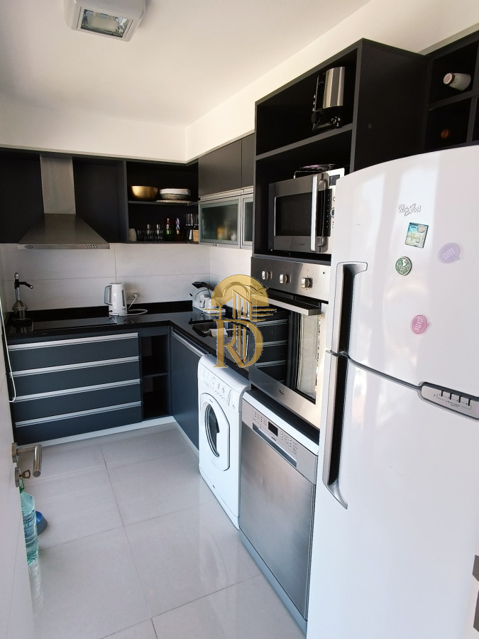 icon brava ,torre con servicios a 100 mts de Playa Brava -id-206-7