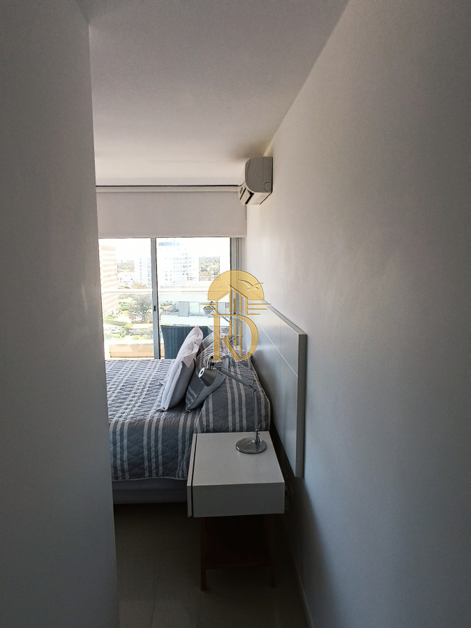 icon brava ,torre con servicios a 100 mts de Playa Brava -id-206-10
